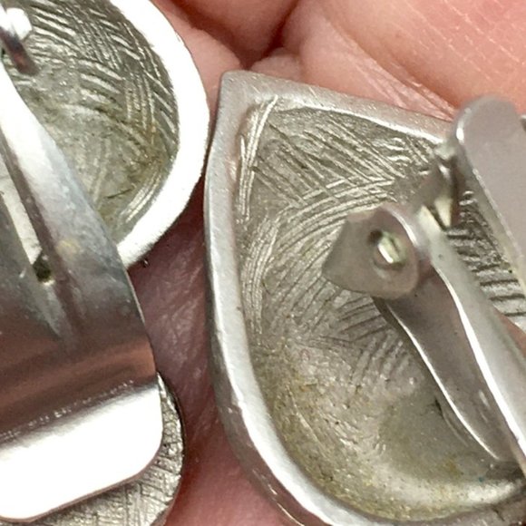 Hammered Silver Tone Steel Heart and Iridescent Rhinestone Clip On Earrings - Picture 14 of 14